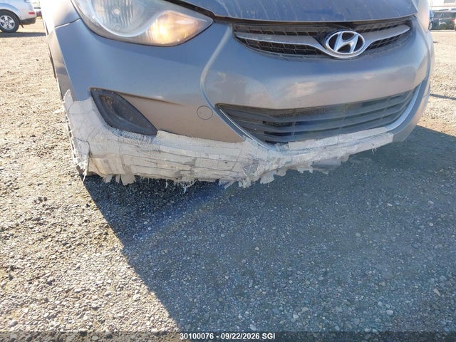 2013 Hyundai Elantra Gls/limited მანქანა იყიდება აუქციონზე, vin: 5NPDH4AE7DH347538, აუქციონის ნომერი: 30100076