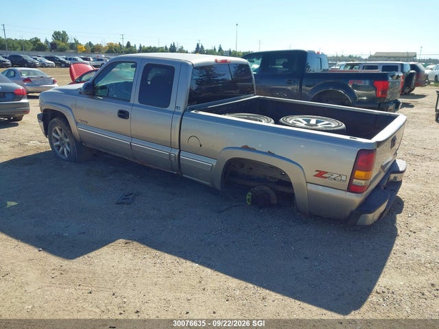 Aukcja sprzedaży 2000 Chevrolet Silverado K1500, vin: 1GCEK19T2YZ288680, numer aukcji: 30076635
