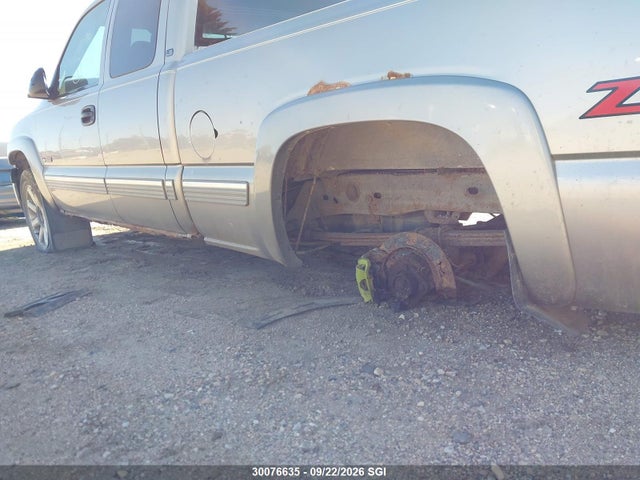 Aukcja sprzedaży 2000 Chevrolet Silverado K1500, vin: 1GCEK19T2YZ288680, numer aukcji: 30076635