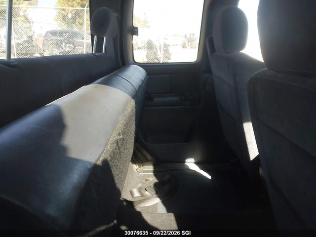 Aukcja sprzedaży 2000 Chevrolet Silverado K1500, vin: 1GCEK19T2YZ288680, numer aukcji: 30076635