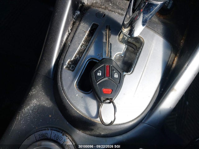 Продаж на аукціоні авто 2009 Mitsubishi Outlander Es, vin: JA4LT21W69Z601385, номер лоту: 30100096