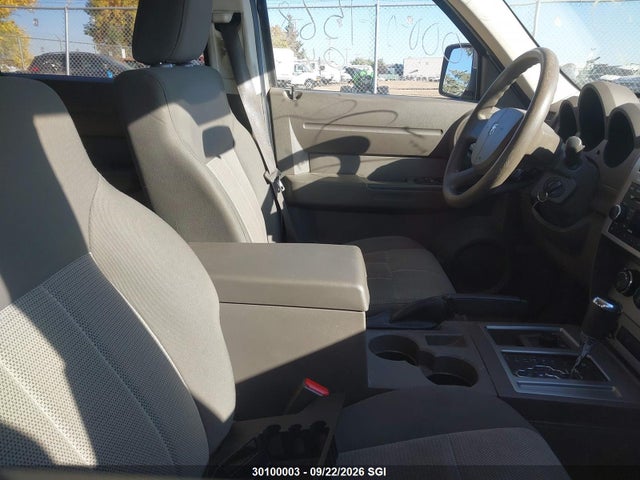 2008 Dodge Nitro Sxt მანქანა იყიდება აუქციონზე, vin: 1D8GU28K08W258324, აუქციონის ნომერი: 30100003