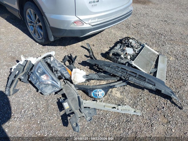30100125 :رقم المزاد ، JTMDJREV5GD008542 vin ، 2016 Toyota Rav4 Hv Limited مزاد بيع
