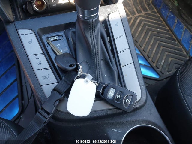 Продажа на аукционе авто 2018 Hyundai Elantra Sel/value/limited, vin: KMHD84LF3JU467310, номер лота: 30100143