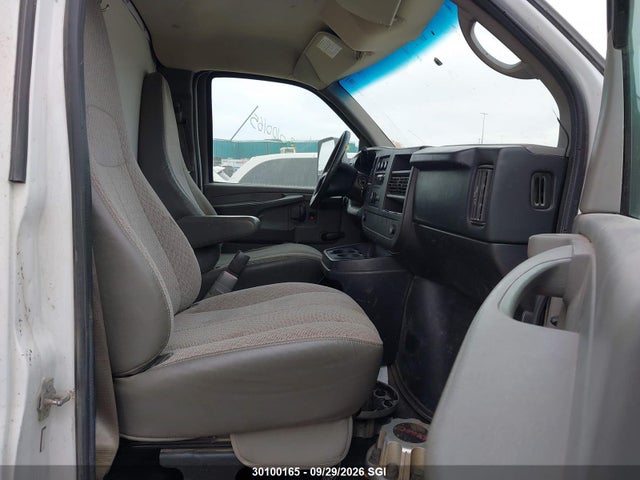 Продаж на аукціоні авто 2013 Gmc Savana Cutaway G3500, vin: 1GD374BG7D1163640, номер лоту: 30100165