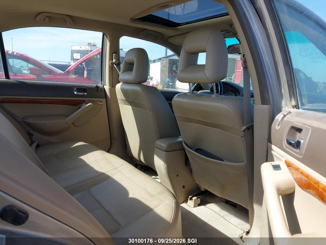 Продажа на аукционе авто 2004 Acura 1.7el Premium, vin: 2HHES35844H000405, номер лота: 30100176