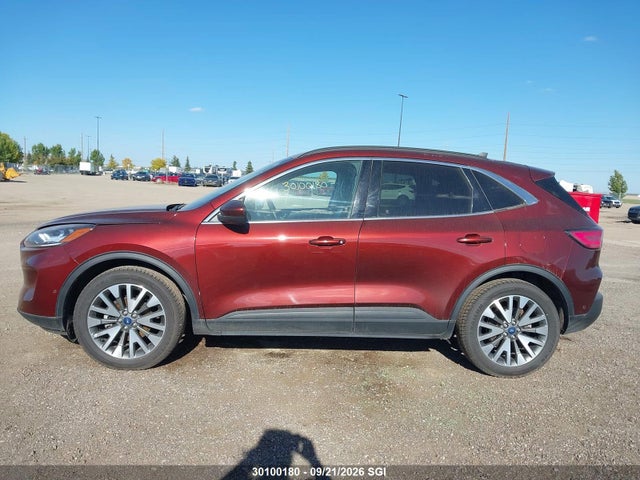 30100180 :رقم المزاد ، 1FMCU9DZ9MUA41168 vin ، 2021 Ford Escape Titanium مزاد بيع