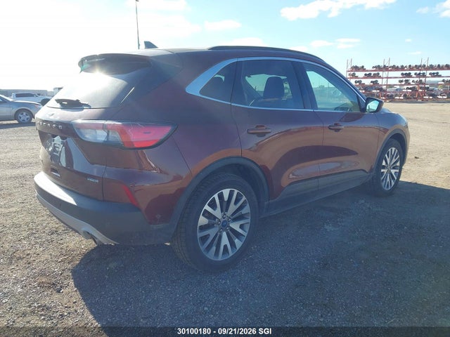 30100180 :رقم المزاد ، 1FMCU9DZ9MUA41168 vin ، 2021 Ford Escape Titanium مزاد بيع