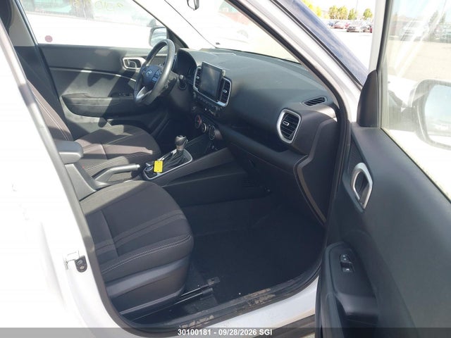 Продажа на аукционе авто 2023 Hyundai Venue Sel/limited, vin: KMHRC8A39PU215686, номер лота: 30100181