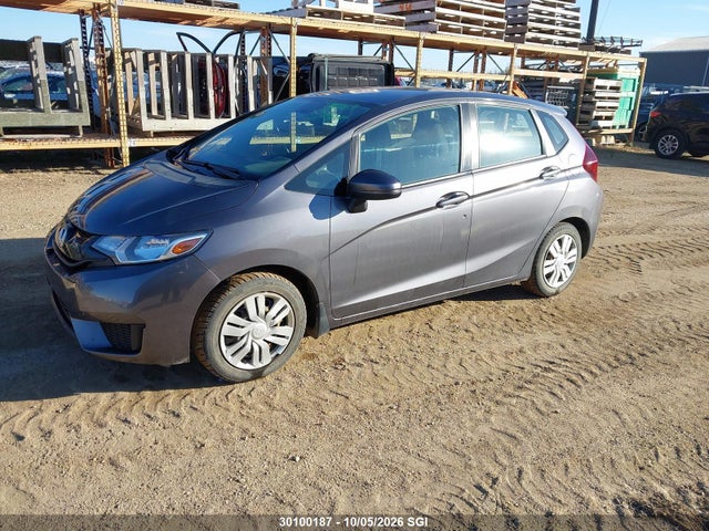 Продажа на аукционе авто 2015 Honda Fit Lx, vin: 3HGGK5H50FM104470, номер лота: 30100187