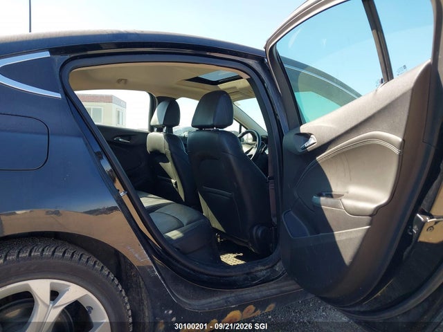30100201 :رقم المزاد ، 1G1BG5SM7G7323683 vin ، 2016 Chevrolet Cruze Premier مزاد بيع