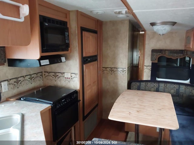 Продажа на аукционе авто 2009 Dutchman Trailer 312bhx, vin: 47CTF25299P623027, номер лота: 30100208
