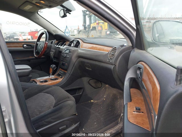 Продажа на аукционе авто 2011 Buick Enclave Cx, vin: 5GAKVAED1BJ233380, номер лота: 30100210