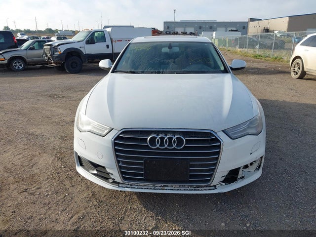 2016 Audi A6 მანქანა იყიდება აუქციონზე, vin: WAUFFAFC0GN082564, აუქციონის ნომერი: 30100232