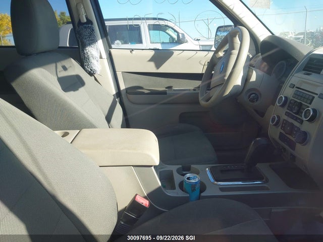 Продажа на аукционе авто 2009 Ford Escape Xlt, vin: 1FMCU93GX9KC09421, номер лота: 30097695