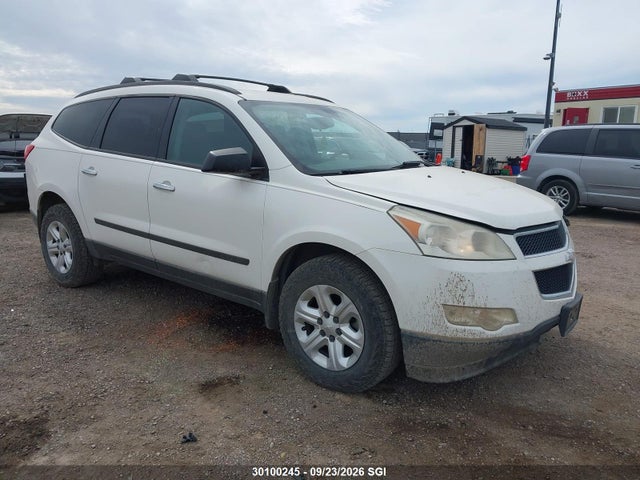 30100245 :رقم المزاد ، 1GNKREED4BJ341154 vin ، 2011 Chevrolet Traverse Ls مزاد بيع