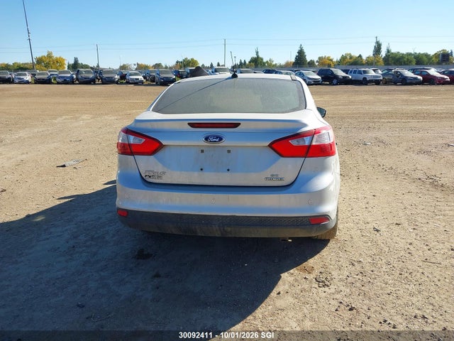 2014 Ford Focus Se მანქანა იყიდება აუქციონზე, vin: 1FADP3F20EL187601, აუქციონის ნომერი: 30092411