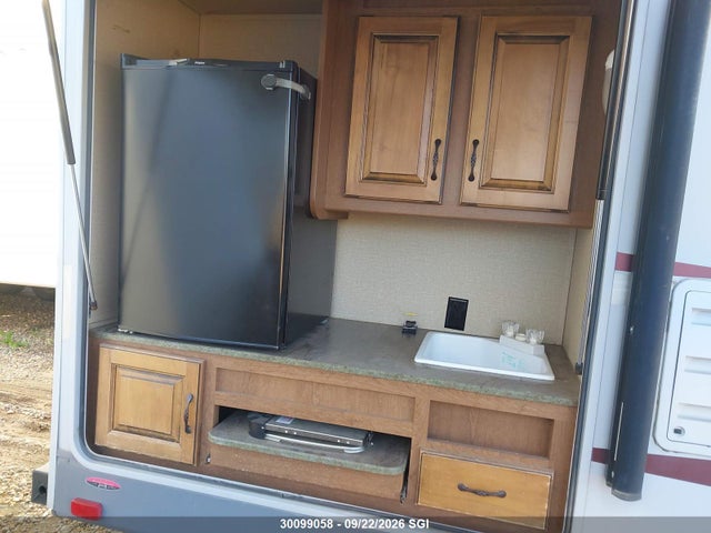 Продаж на аукціоні авто 2013 Cruiser Viewfinder, vin: 5RXTC2723D2201437, номер лоту: 30099058