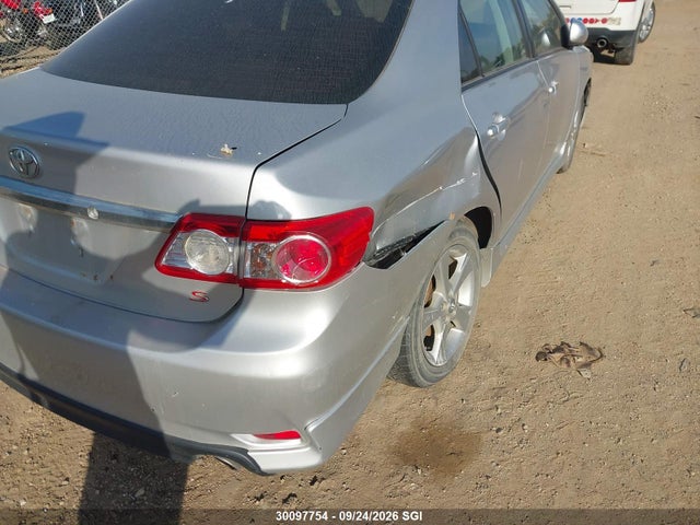 2011 Toyota Corolla S მანქანა იყიდება აუქციონზე, vin: 2T1BU4EE5BC542924, აუქციონის ნომერი: 30097754