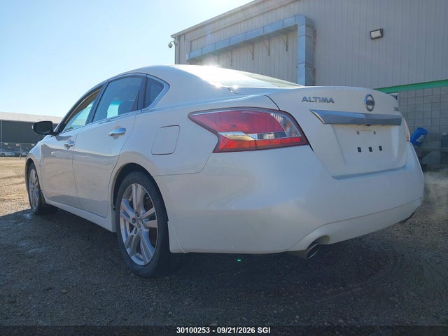 Продаж на аукціоні авто 2013 Nissan Altima 3.5s/3.5sv/3.5sl, vin: 1N4BL3AP1DN500888, номер лоту: 30100253