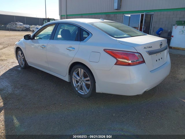 Продаж на аукціоні авто 2013 Nissan Altima 3.5s/3.5sv/3.5sl, vin: 1N4BL3AP1DN500888, номер лоту: 30100253