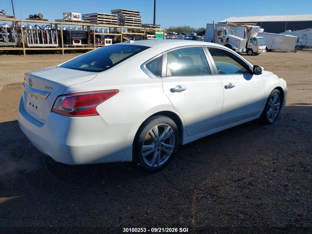 Продаж на аукціоні авто 2013 Nissan Altima 3.5s/3.5sv/3.5sl, vin: 1N4BL3AP1DN500888, номер лоту: 30100253