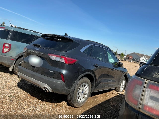 1FMCU9G6XNUA49248 Ford ESCAPE SE