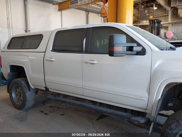 Продаж на аукціоні авто 2018 Gmc Sierra K2500 Slt, vin: 1GT12TEY8JF185038, номер лоту: 30100339