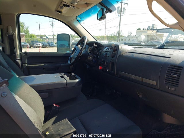 30093799 :رقم المزاد ، 1GT120CG0CF156340 vin ، 2012 Gmc Sierra K2500 Sle مزاد بيع