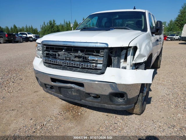 30093799 :رقم المزاد ، 1GT120CG0CF156340 vin ، 2012 Gmc Sierra K2500 Sle مزاد بيع