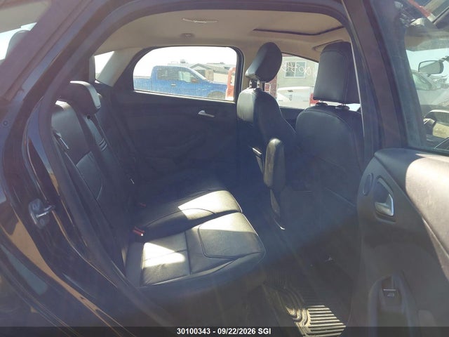 30100343 :رقم المزاد ، 1FADP3J21GL317220 vin ، 2016 Ford Focus Titanium مزاد بيع