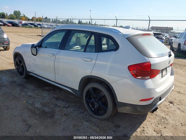 2013 Bmw X1 Xdrive35i მანქანა იყიდება აუქციონზე, vin: WBAVM5C56DVV89253, აუქციონის ნომერი: 30100303