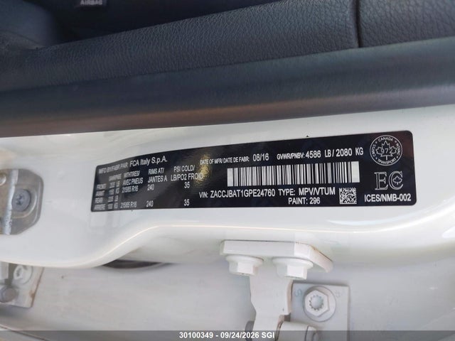 Продаж на аукціоні авто 2016 Jeep Renegade Sport, vin: ZACCJBAT1GPE24760, номер лоту: 30100349