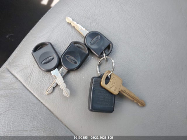 2007 Ford Focus Zxw/s/se/ses მანქანა იყიდება აუქციონზე, vin: 1FAFP36N47W105695, აუქციონის ნომერი: 30100355