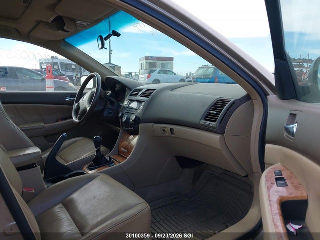 30100359 :رقم المزاد ، 1HGCM55623A811763 vin ، 2003 Honda Accord Ex مزاد بيع