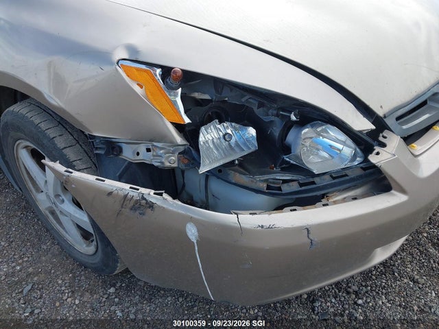 30100359 :رقم المزاد ، 1HGCM55623A811763 vin ، 2003 Honda Accord Ex مزاد بيع