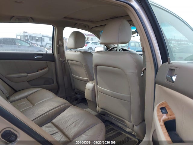 30100359 :رقم المزاد ، 1HGCM55623A811763 vin ، 2003 Honda Accord Ex مزاد بيع