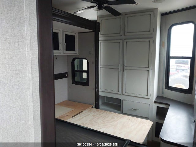 Продаж на аукціоні авто 2019 Jayco Bungalow 40rlts, vin: 1UJBJ0BV7K11J0118, номер лоту: 30100384