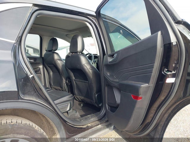 Auction sale of the 2022 Ford Escape Titanium, vin: 1FMCU9J91NUA68483, lot number: 30100407