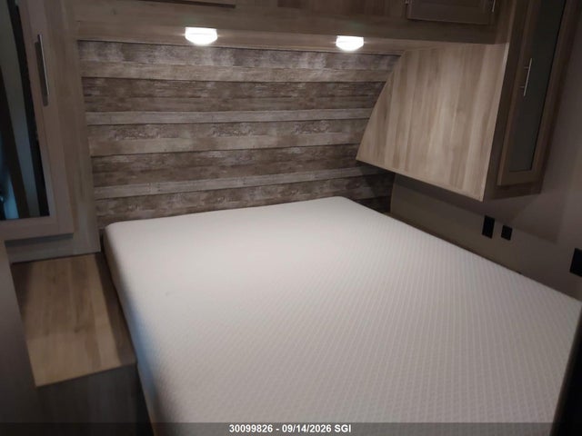 Продажа на аукционе авто 2021 Forest River Trailer Avenger, vin: 5ZT2CARB1MU038716, номер лота: 30099826