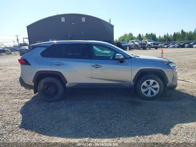 2T3B1RFV4SC521574 Toyota RAV4 LE