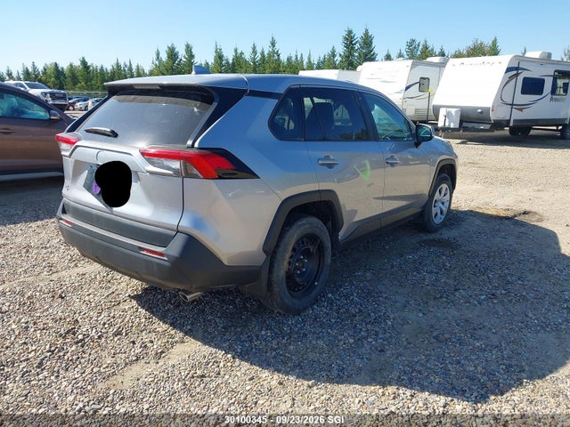 2T3B1RFV4SC521574 Toyota RAV4 LE