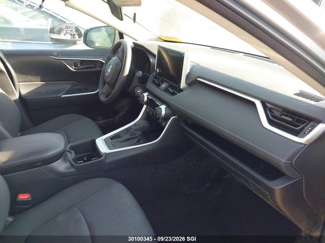 2T3B1RFV4SC521574 Toyota RAV4 LE