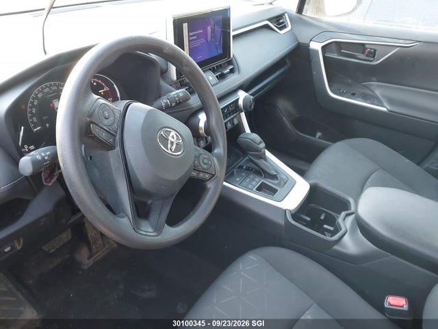2T3B1RFV4SC521574 Toyota RAV4 LE