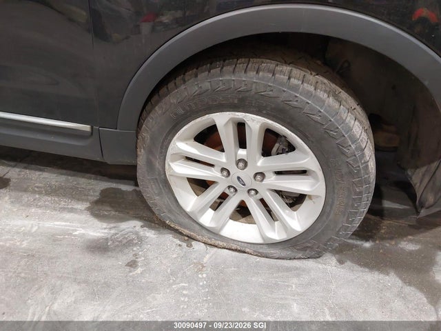 30090497 :رقم المزاد ، 1FMHK8D86CGA26265 vin ، 2012 Ford Explorer Xlt مزاد بيع
