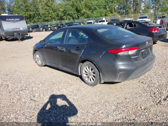 Toyota COROLLA LE 2021 5YFBPMBE7MP221062 Image 3