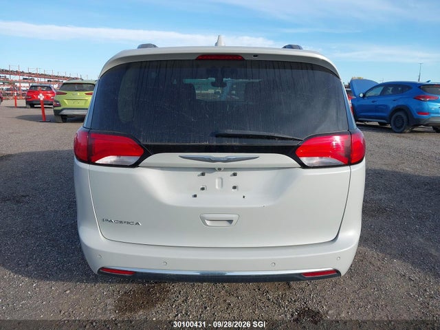 Продаж на аукціоні авто 2017 Chrysler Pacifica Touring L Plus, vin: 2C4RC1EG7HR643506, номер лоту: 30100431