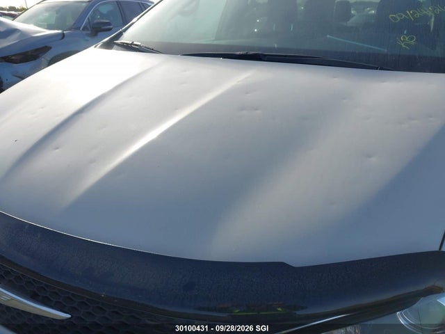 Продаж на аукціоні авто 2017 Chrysler Pacifica Touring L Plus, vin: 2C4RC1EG7HR643506, номер лоту: 30100431