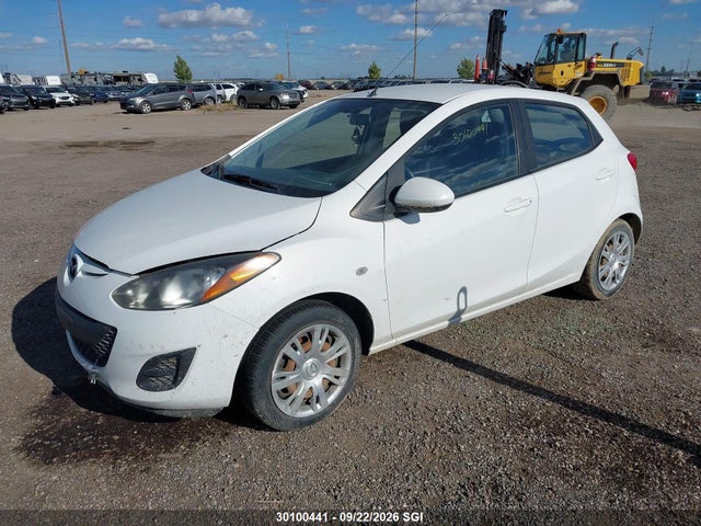 30100441 :رقم المزاد ، JM1DE1KYXD0169458 vin ، 2013 Mazda Mazda2 مزاد بيع