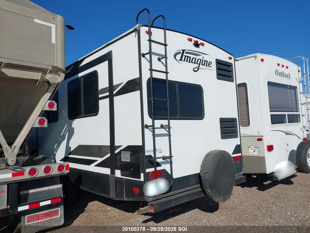 Grand Design Rv Imagine 2019 573TE3226K6614526 Image 3